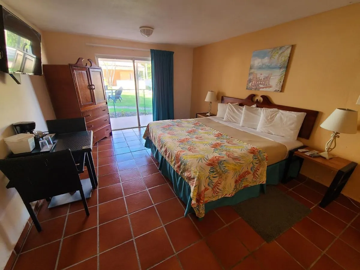 Hotel Parador Palmas De Lucia Yabucoa