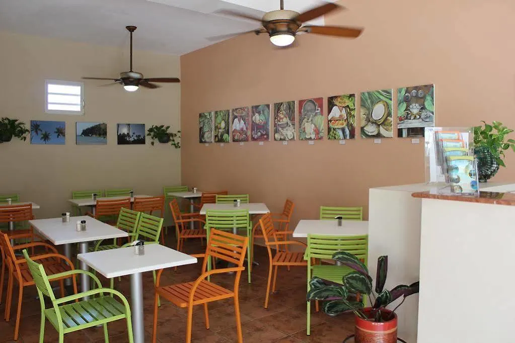 Parador Palmas De Lucia Yabucoa